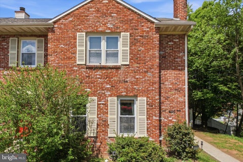 Townhouse For Sale - 400 Jean Drive<br/> Montgomery County, KING OF PRUSSIA, PA 19406