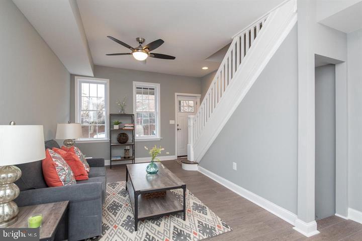 GREEKTOWN - Residential