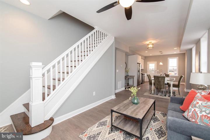 GREEKTOWN - Residential