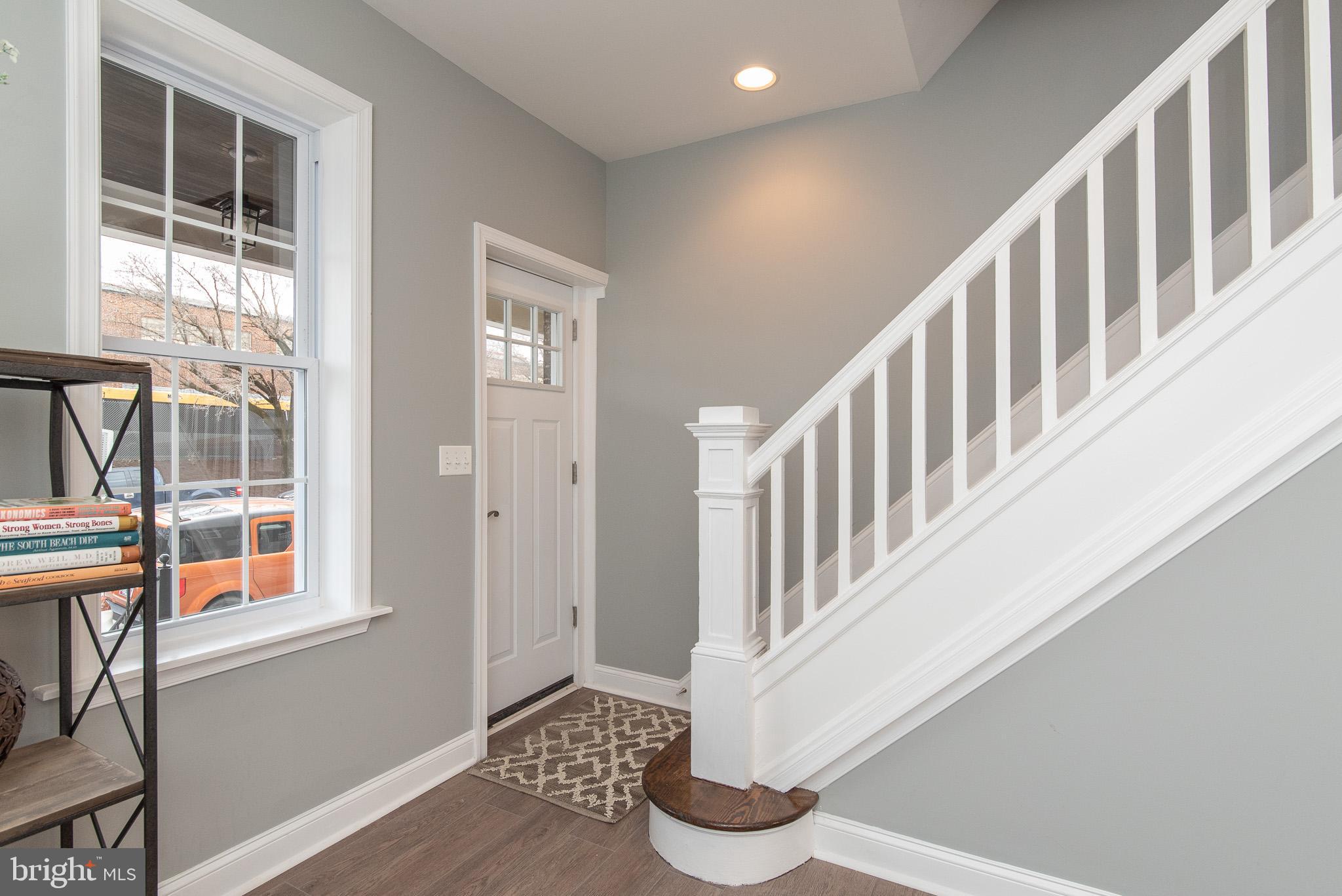 GREEKTOWN - Residential