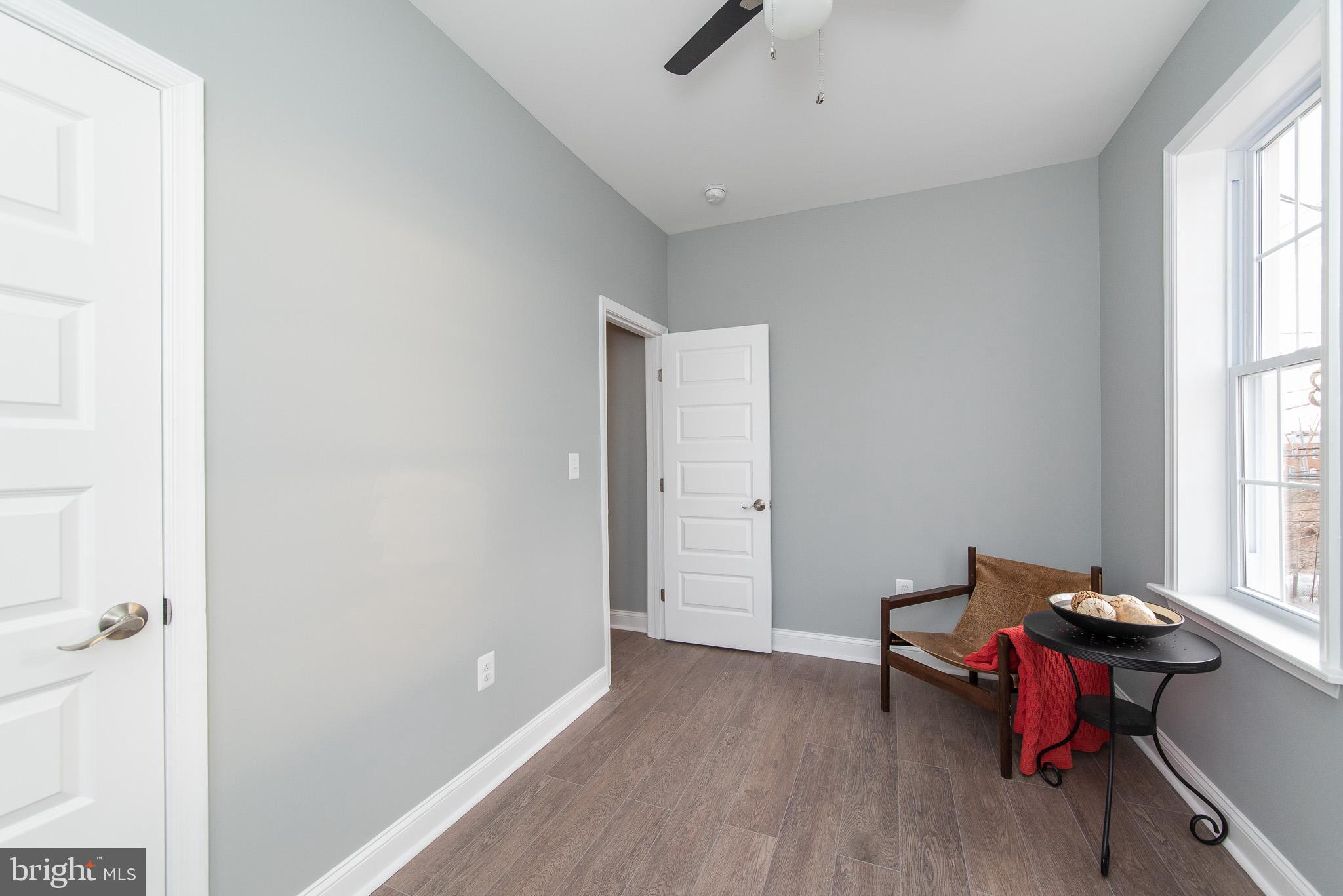 GREEKTOWN - Residential