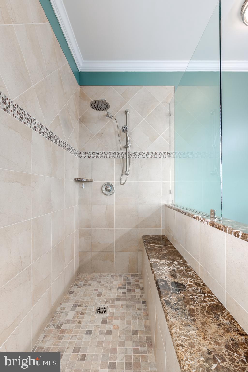 KNOB HILL FARMS - Residential