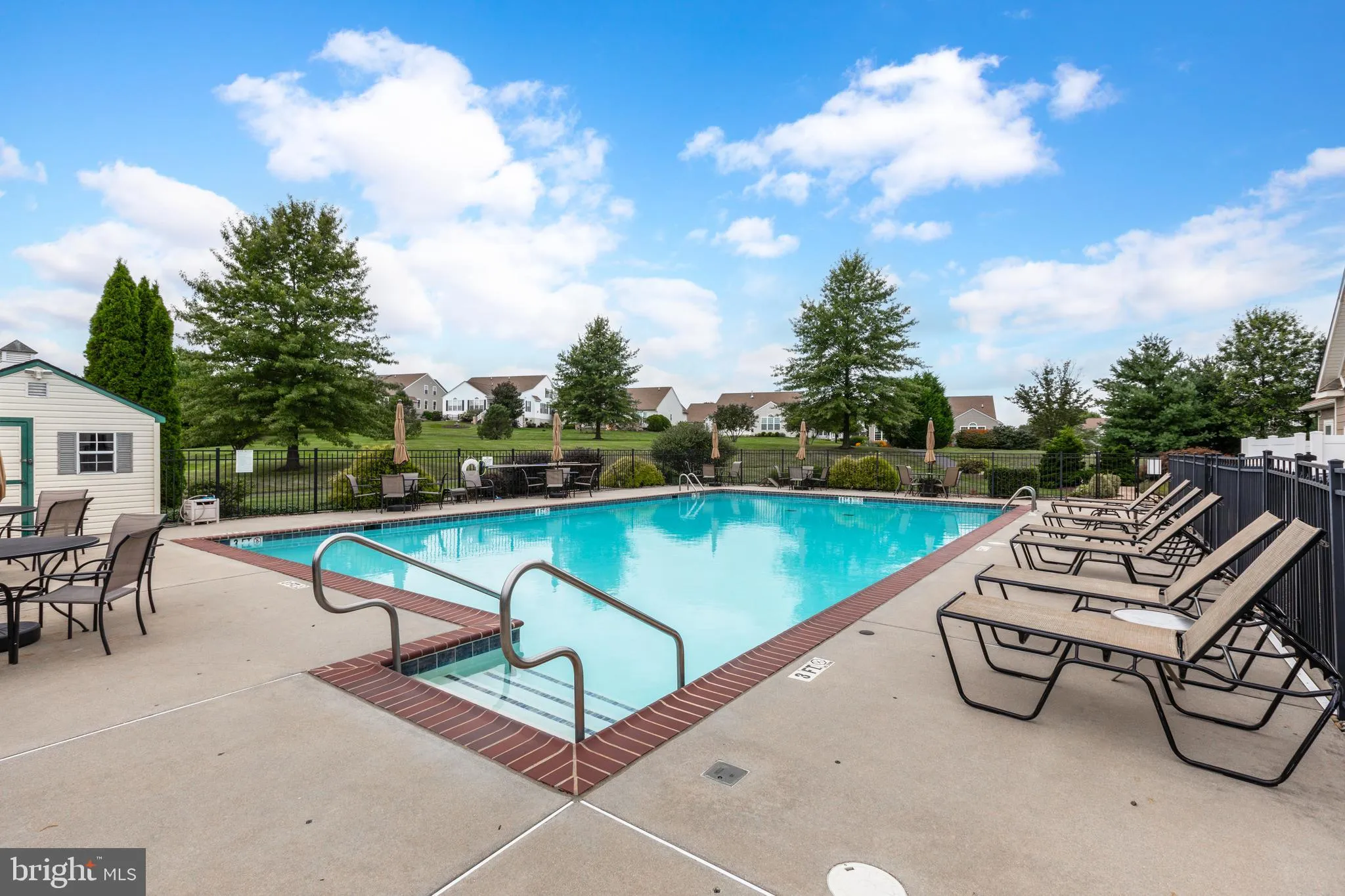 Honey Brook, Pennsylvania 19344, United States, 3 Bedrooms Bedrooms, ,5 BathroomsBathrooms,Residential,Pending,6011