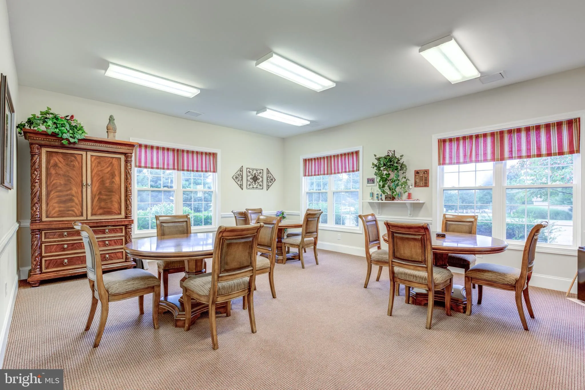 Honey Brook, Pennsylvania 19344, United States, 3 Bedrooms Bedrooms, ,5 BathroomsBathrooms,Residential,Pending,6011