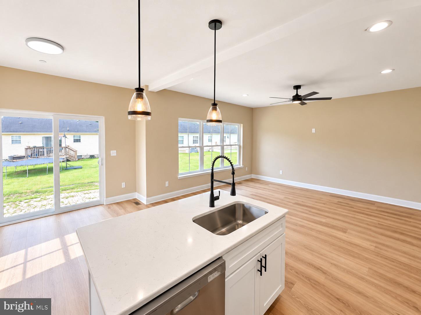 1402 CEDAR RUN