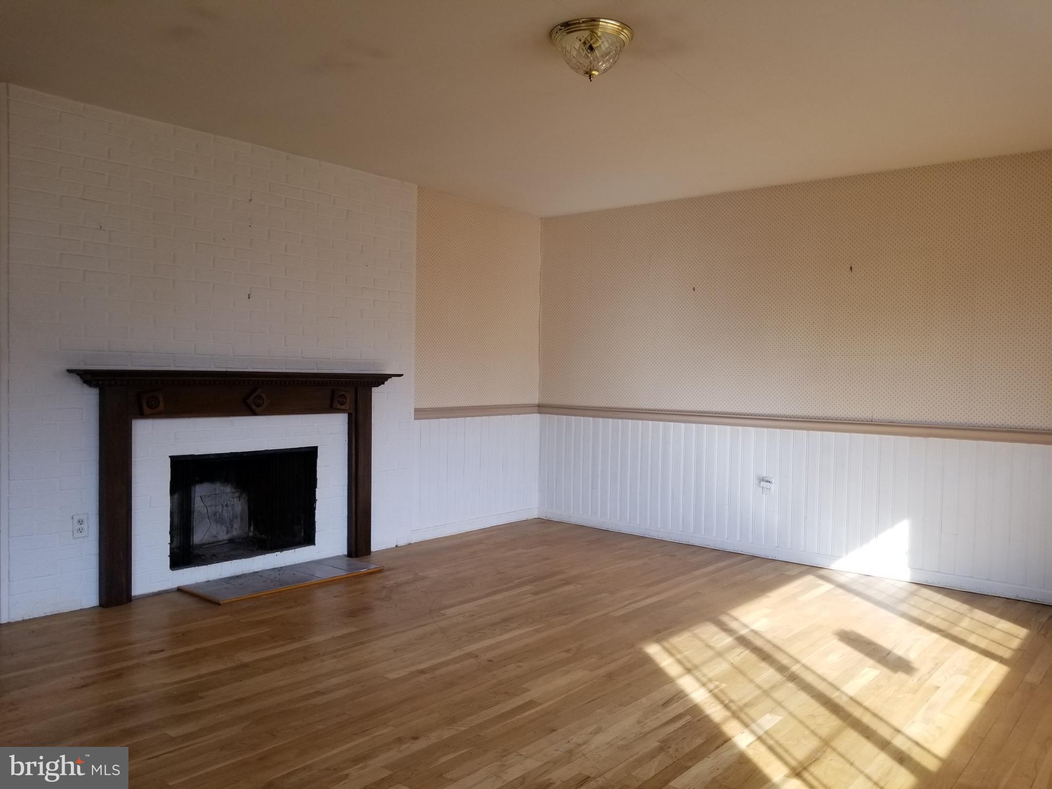 MARYLAND CITY - Residential