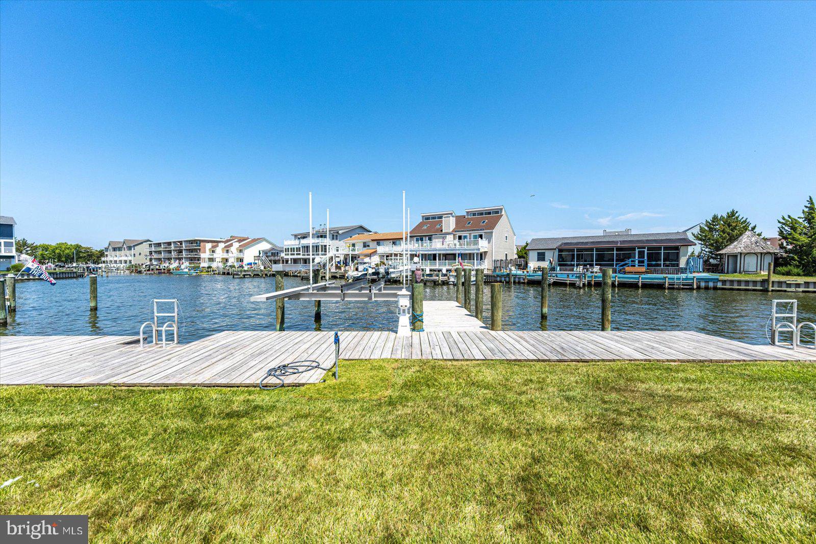 LITTLE SALISBURY - Residential