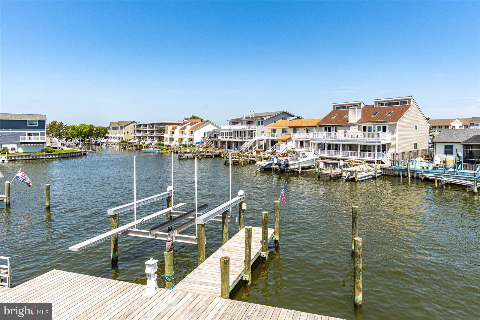 LITTLE SALISBURY - Residential