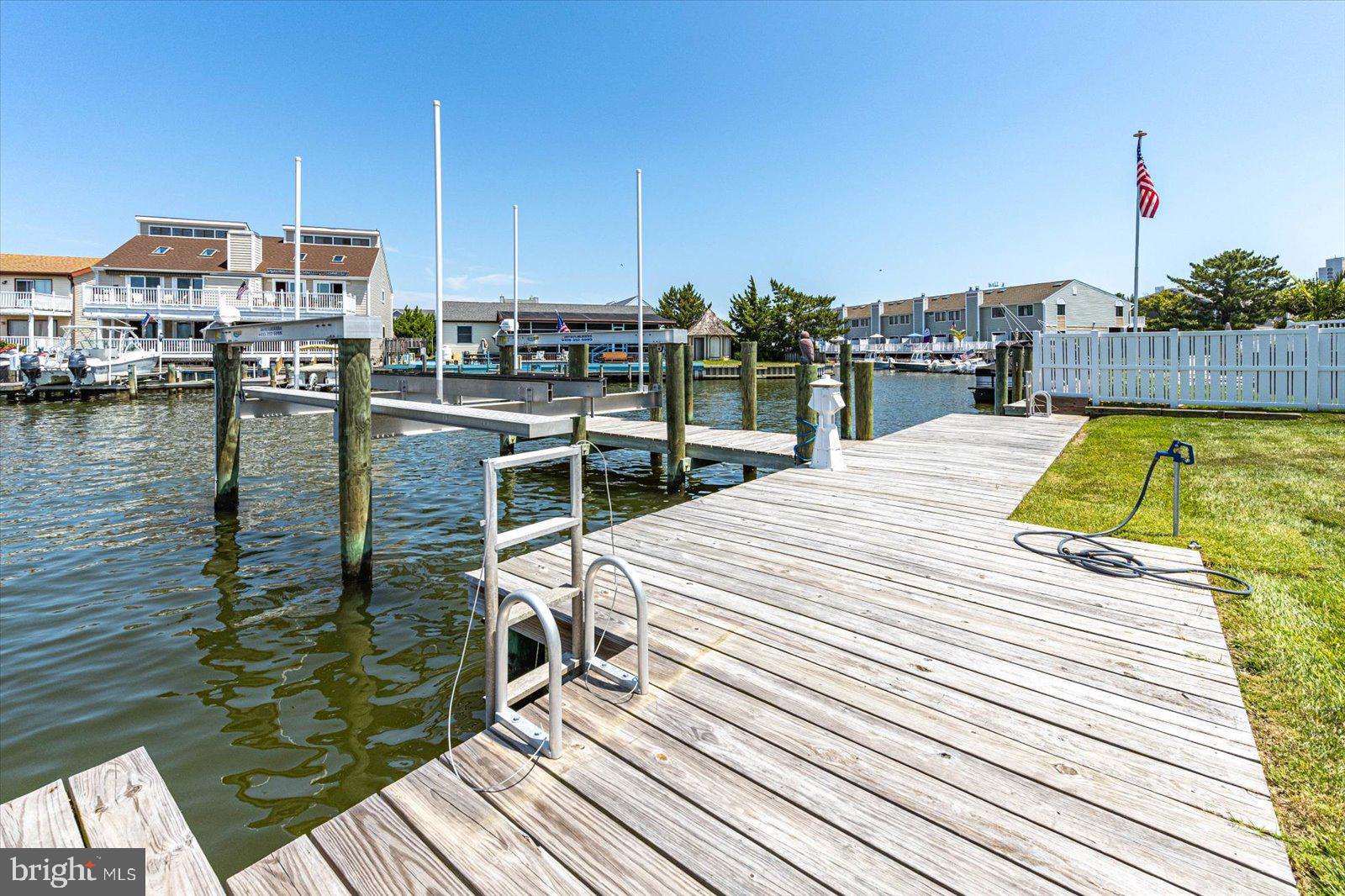 LITTLE SALISBURY - Residential