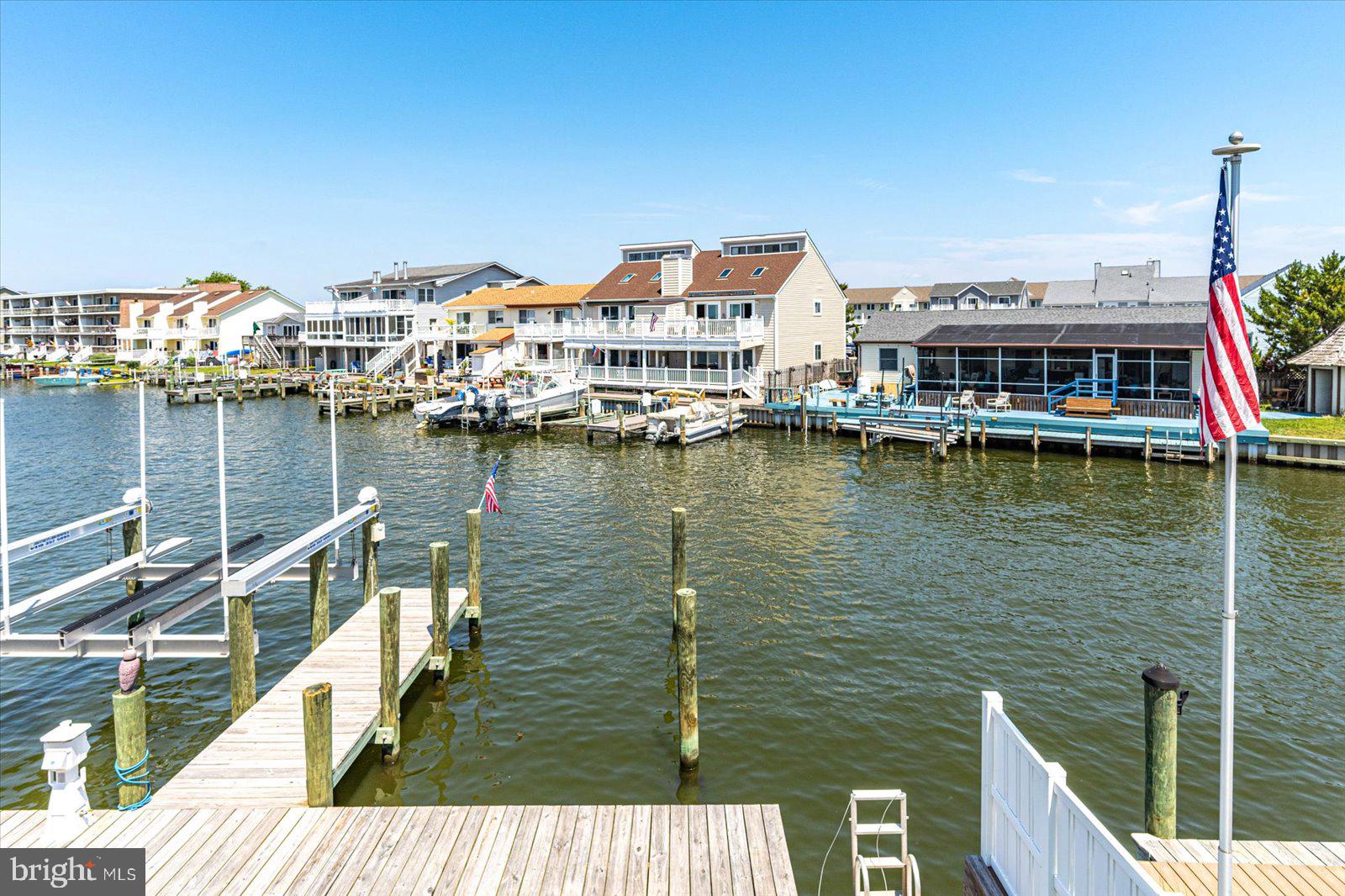 LITTLE SALISBURY - Residential