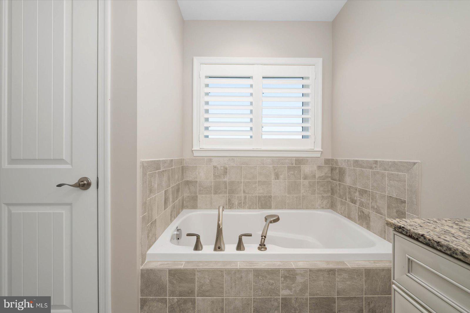 LITTLE SALISBURY - Residential