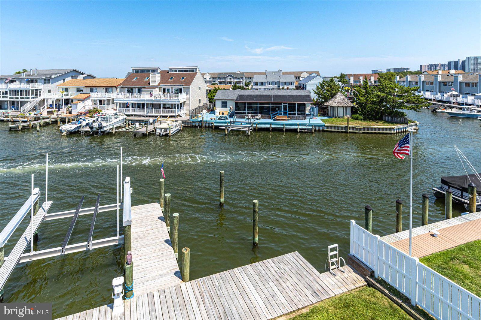 LITTLE SALISBURY - Residential