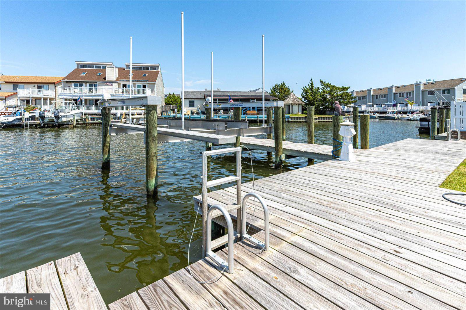 LITTLE SALISBURY - Residential