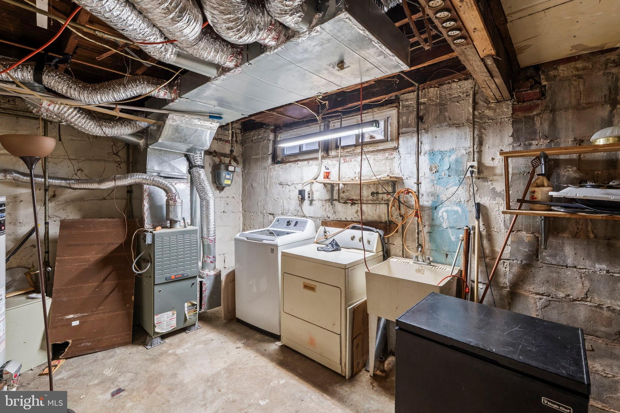 RITCHIE HEIGHTS - Residential