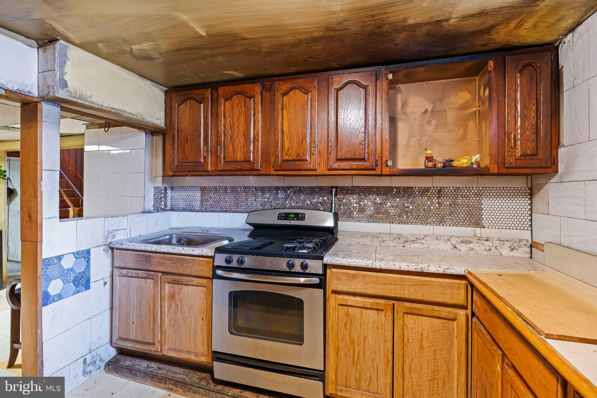 RITCHIE HEIGHTS - Residential