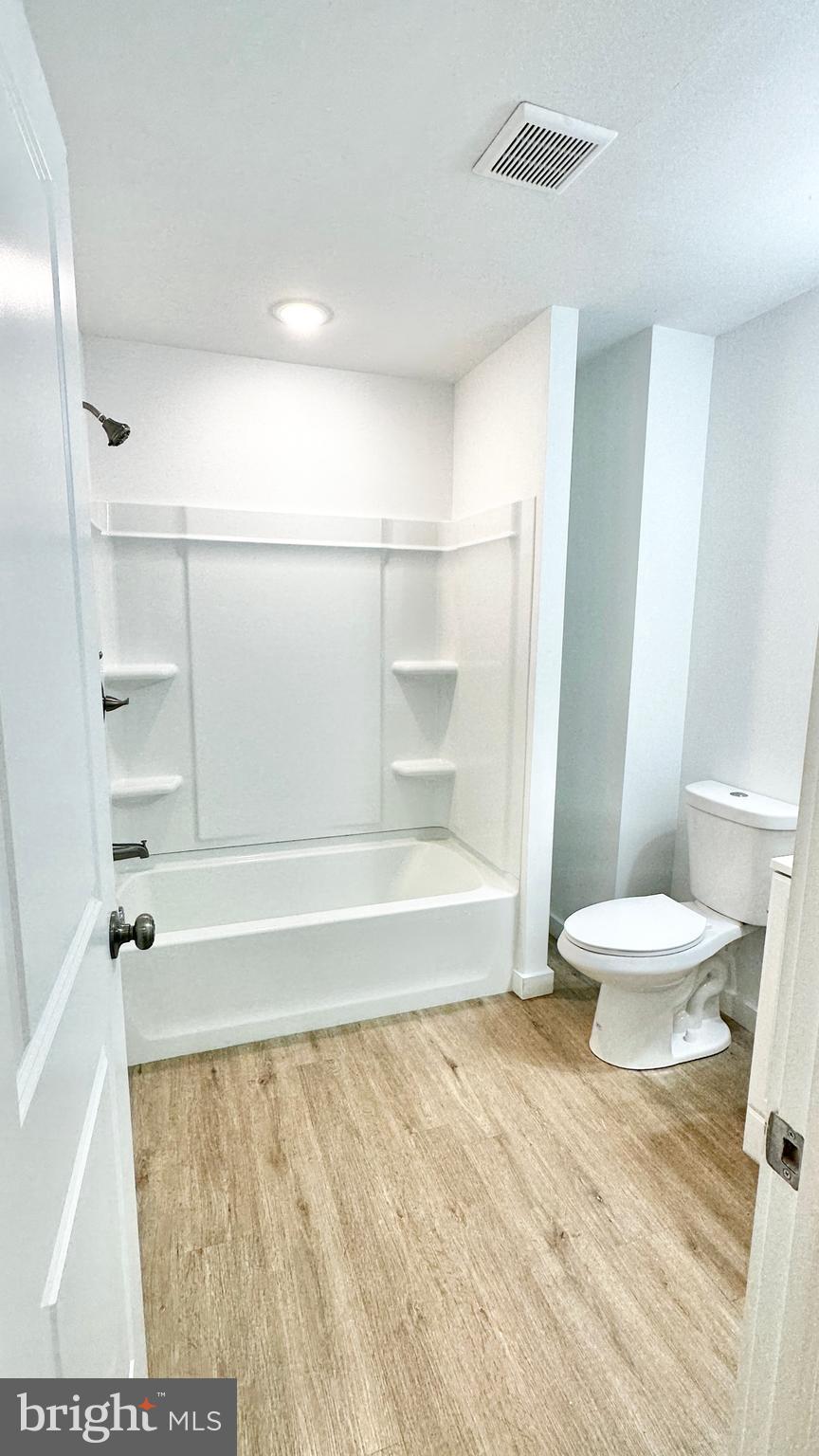 FRANCISVILLE - Residential Lease