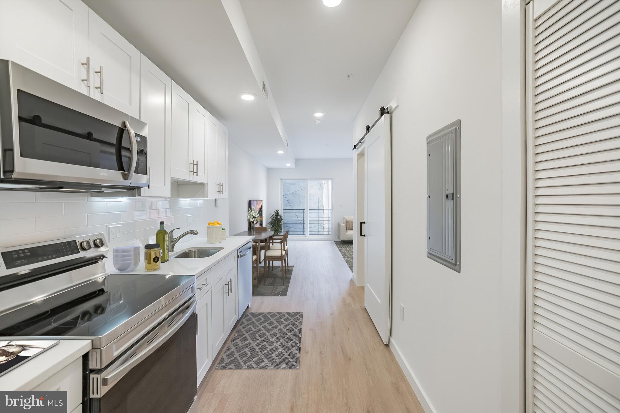 FRANCISVILLE - Residential Lease