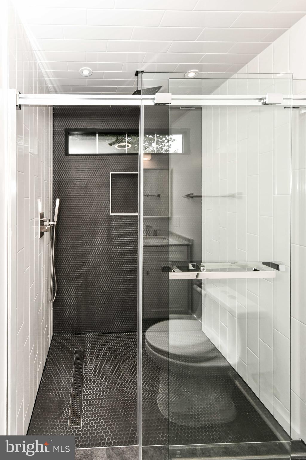 CLAREMONT - Residential Lease