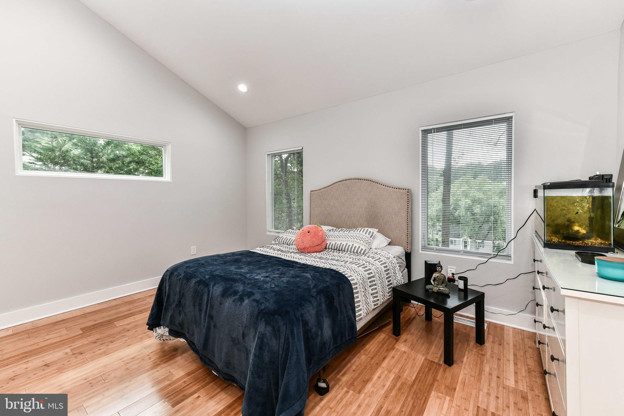 CLAREMONT - Residential Lease