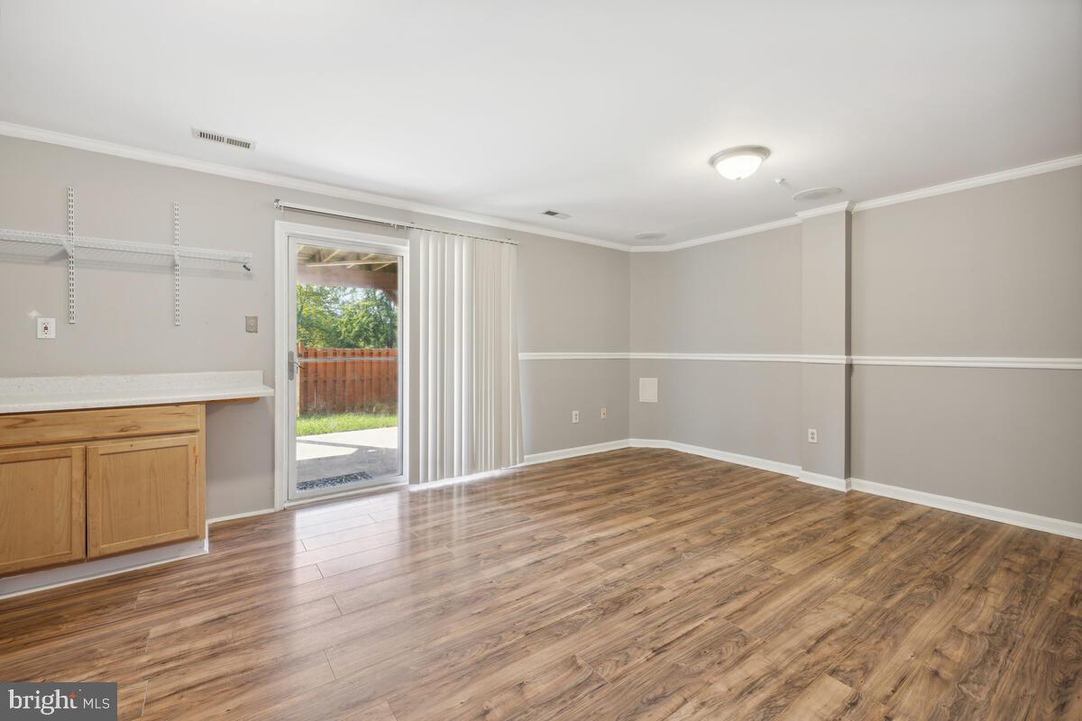 PARKVIEW MANOR - Residential