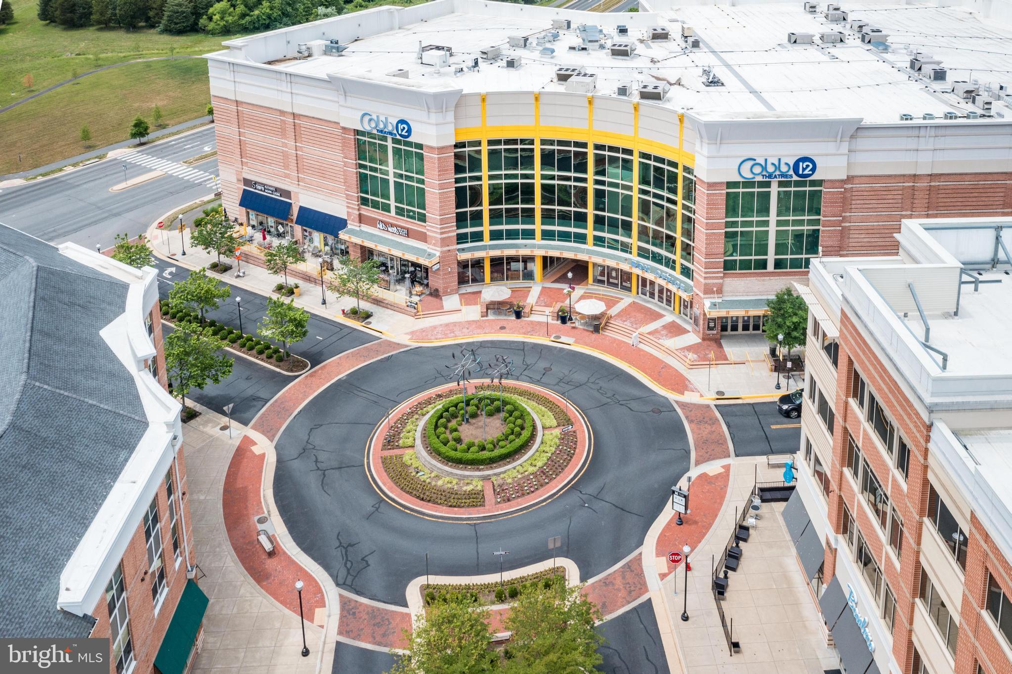 RIVER CREEK - Residential