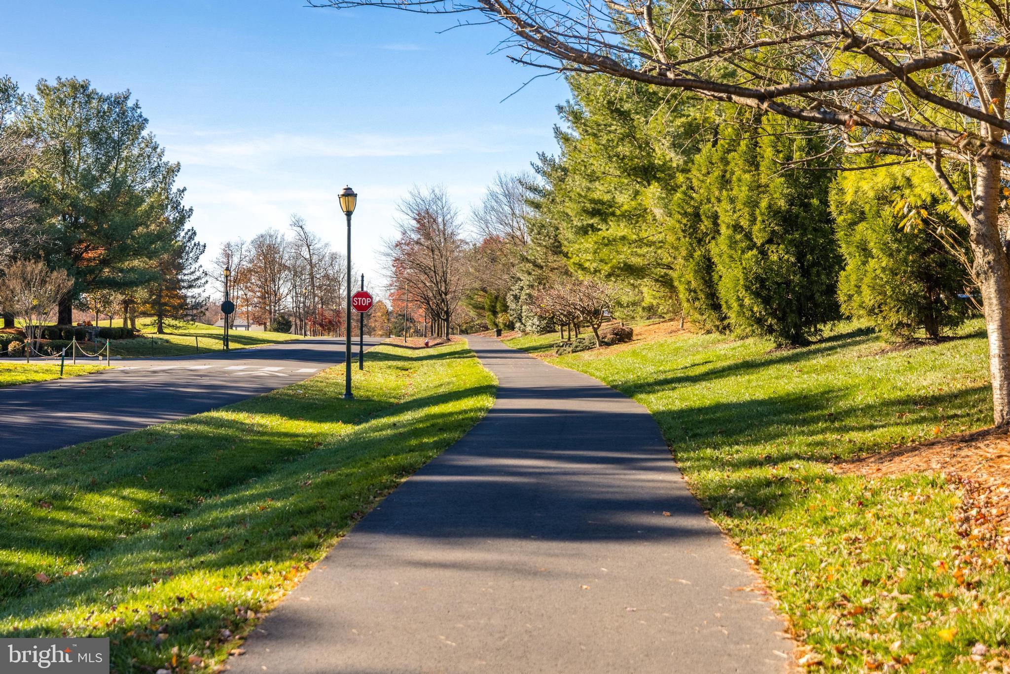 RIVER CREEK - Residential