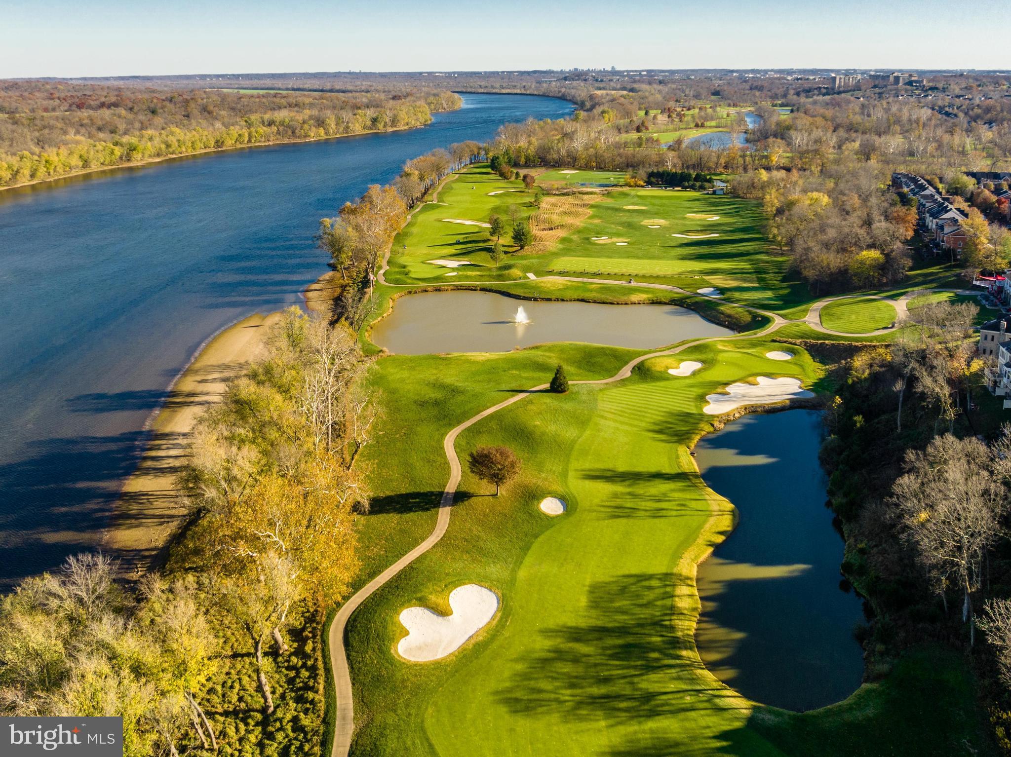 RIVER CREEK - Residential