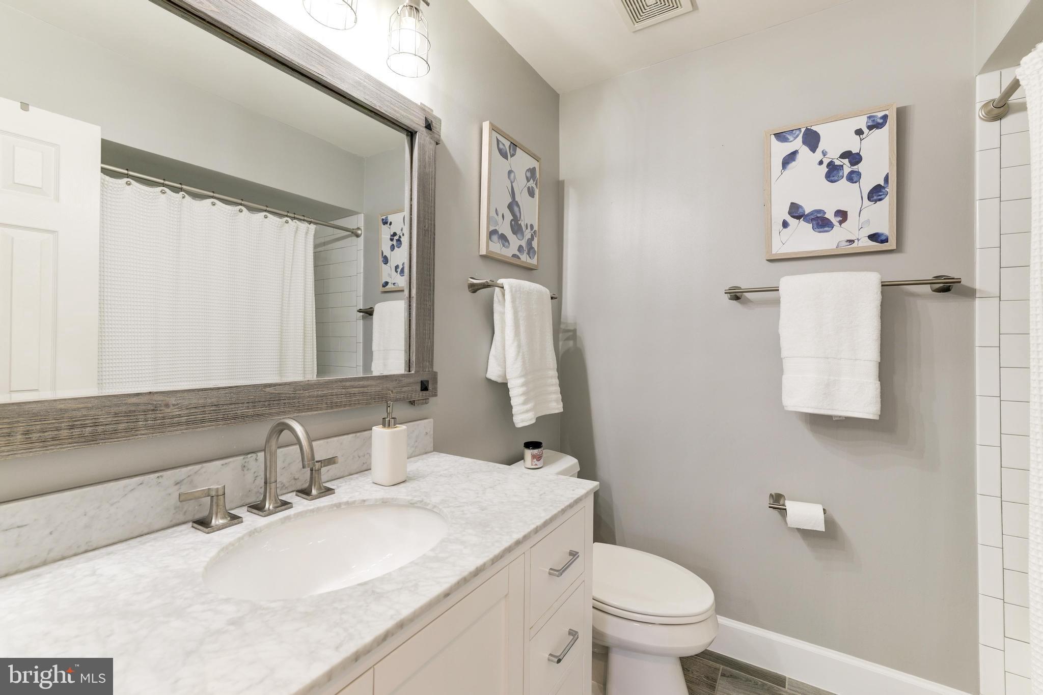 RIVER CREEK - Residential