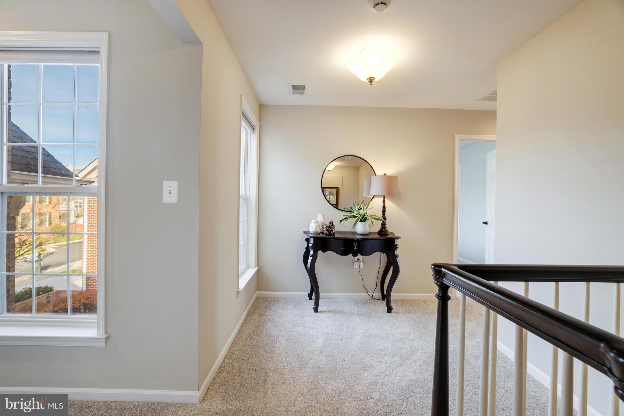 RIVER CREEK - Residential