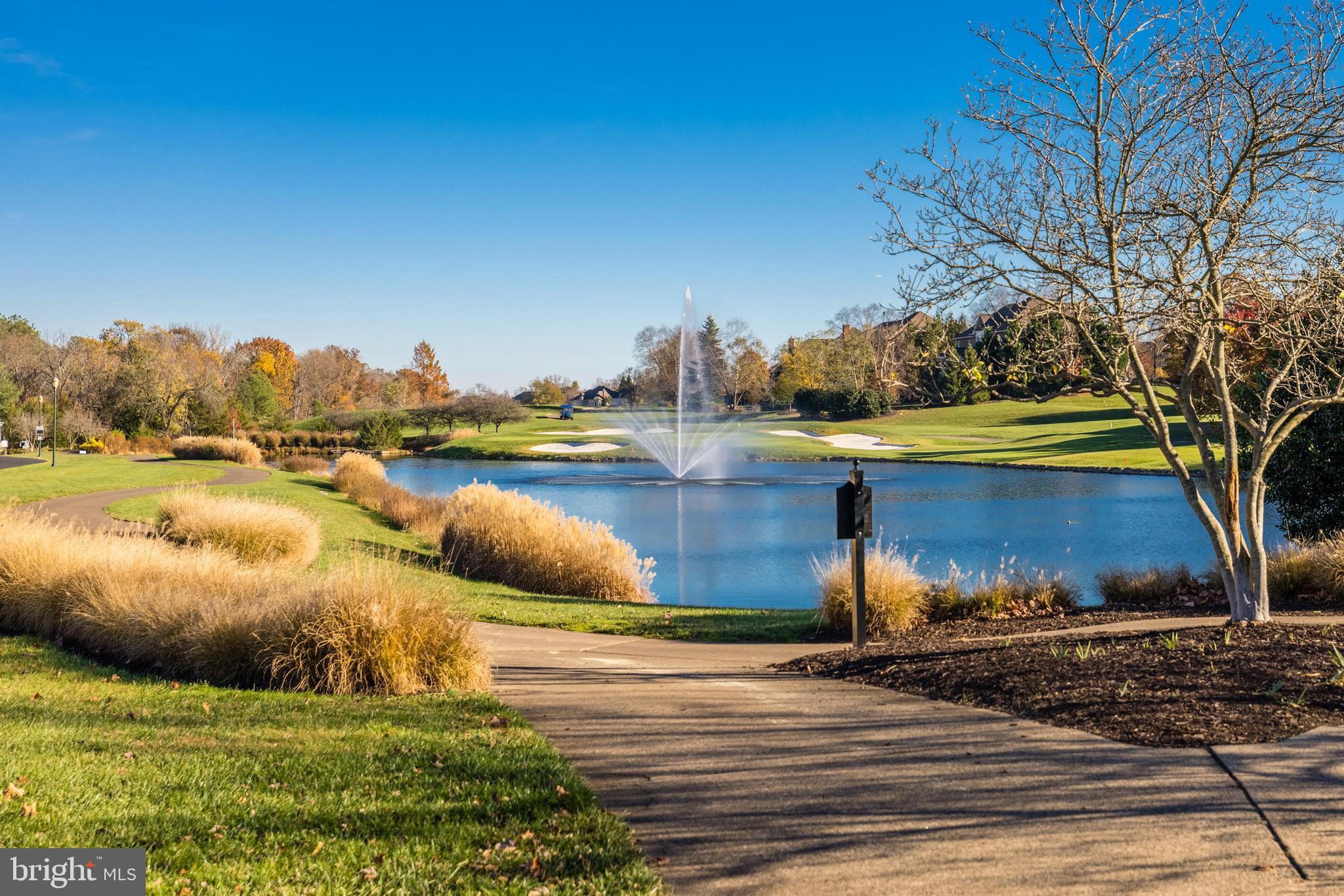 RIVER CREEK - Residential