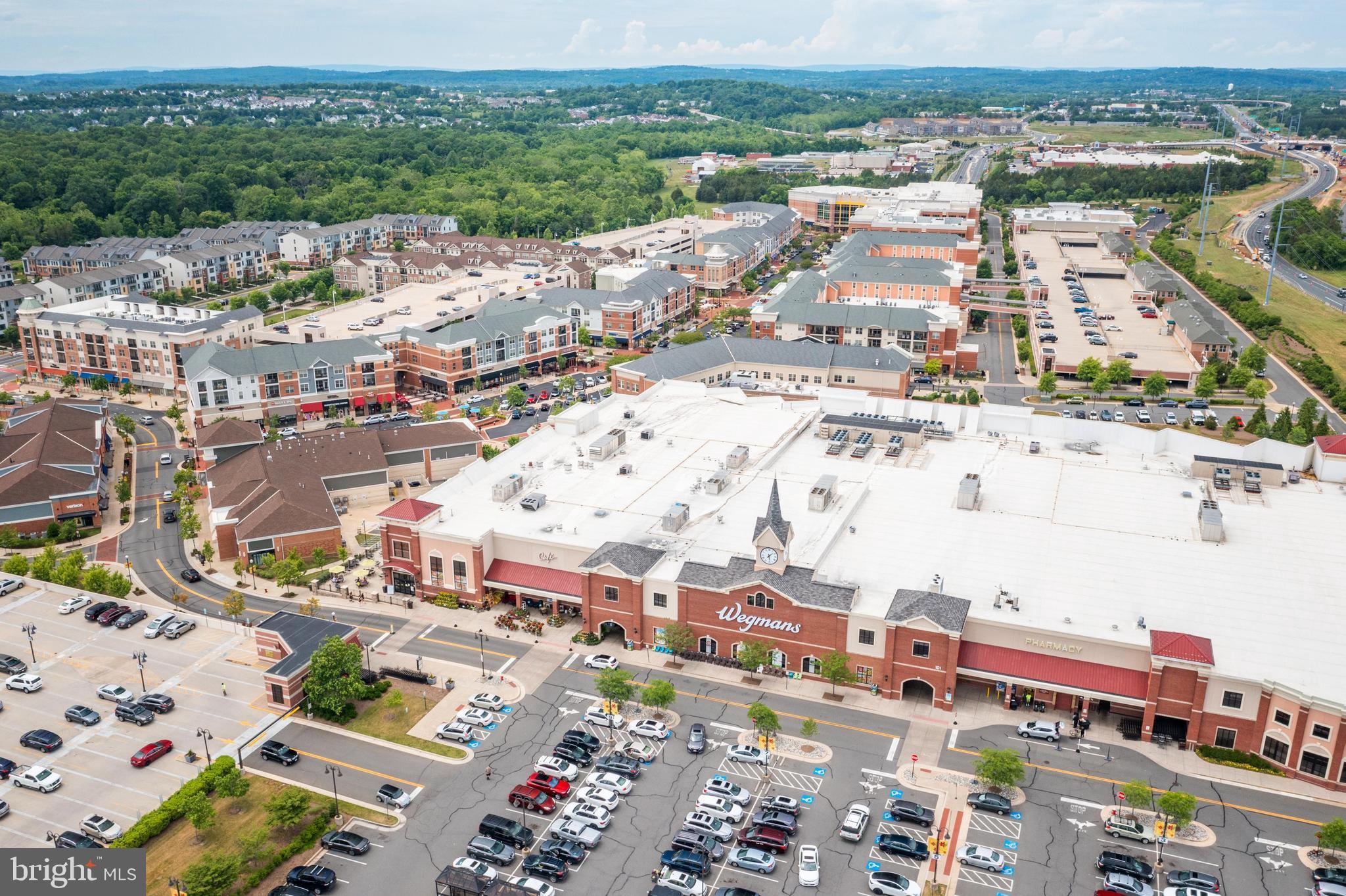 RIVER CREEK - Residential