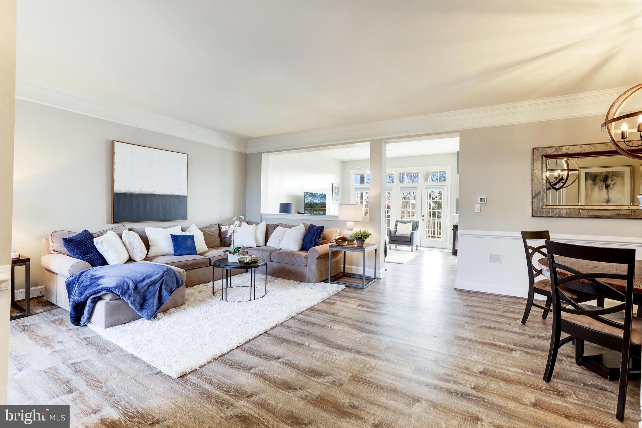 RIVER CREEK - Residential