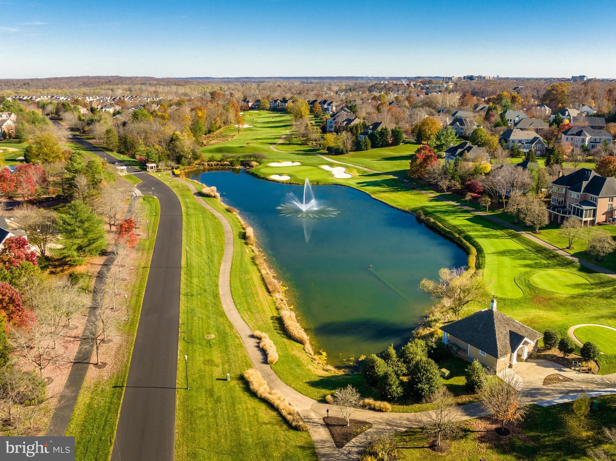 RIVER CREEK - Residential