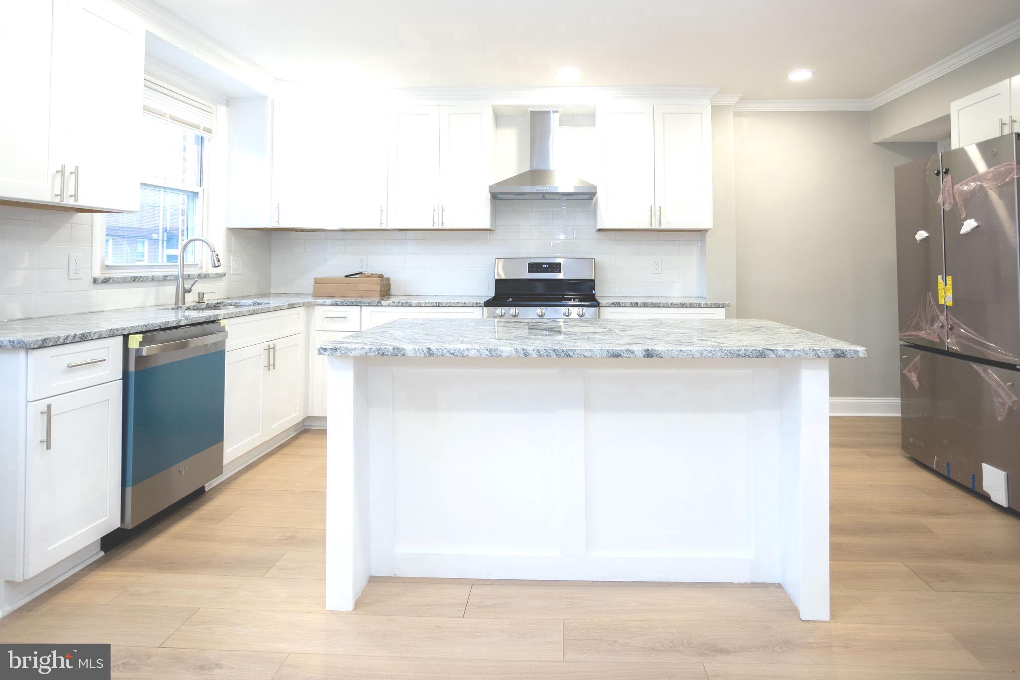 CASTOR GARDENS - Residential