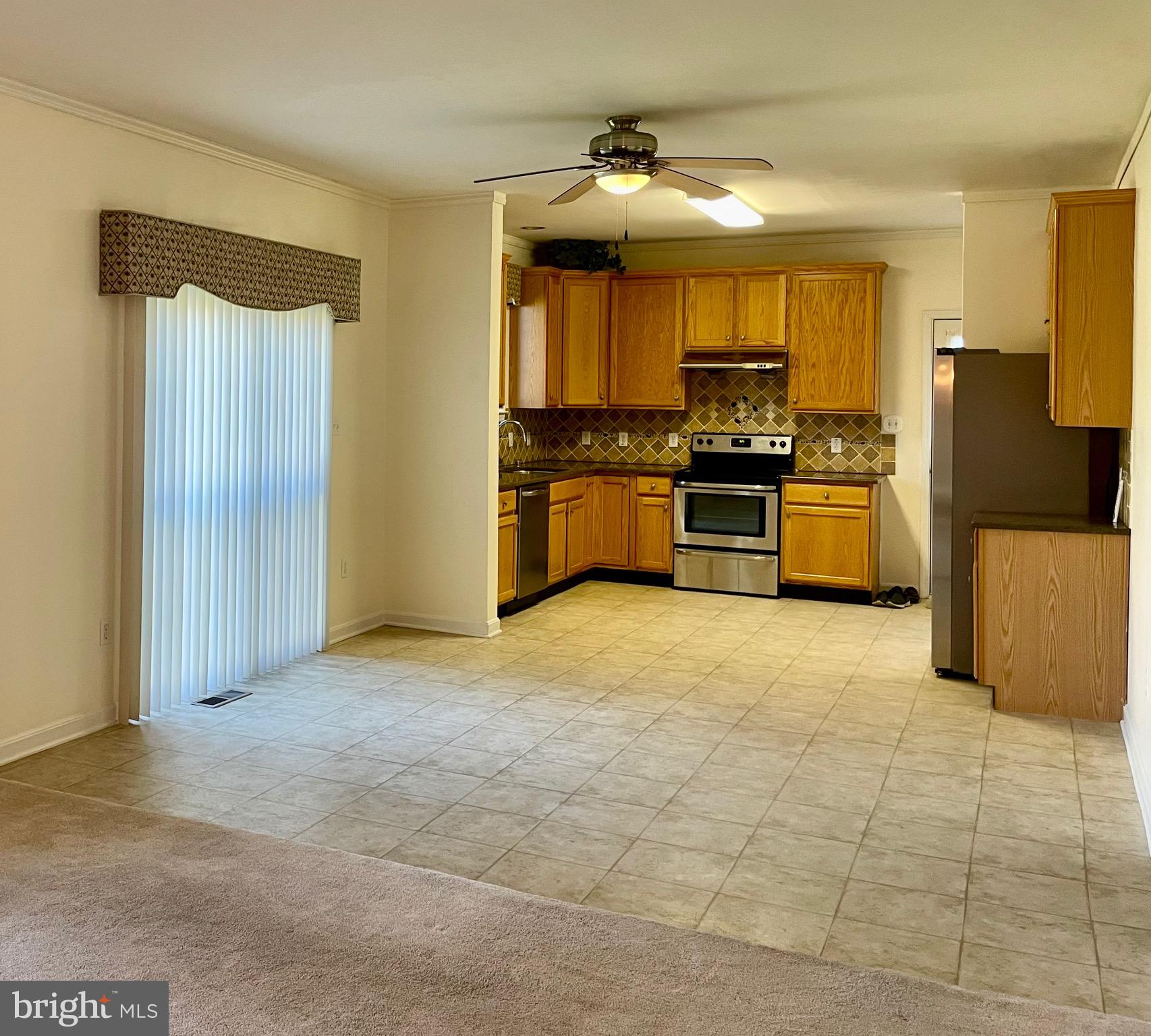 GAITHERSBURG OUTSIDE - Residential