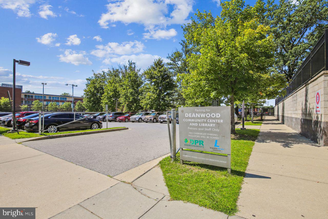 DEANWOOD - Residential