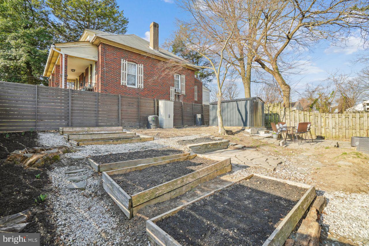 DEANWOOD - Residential