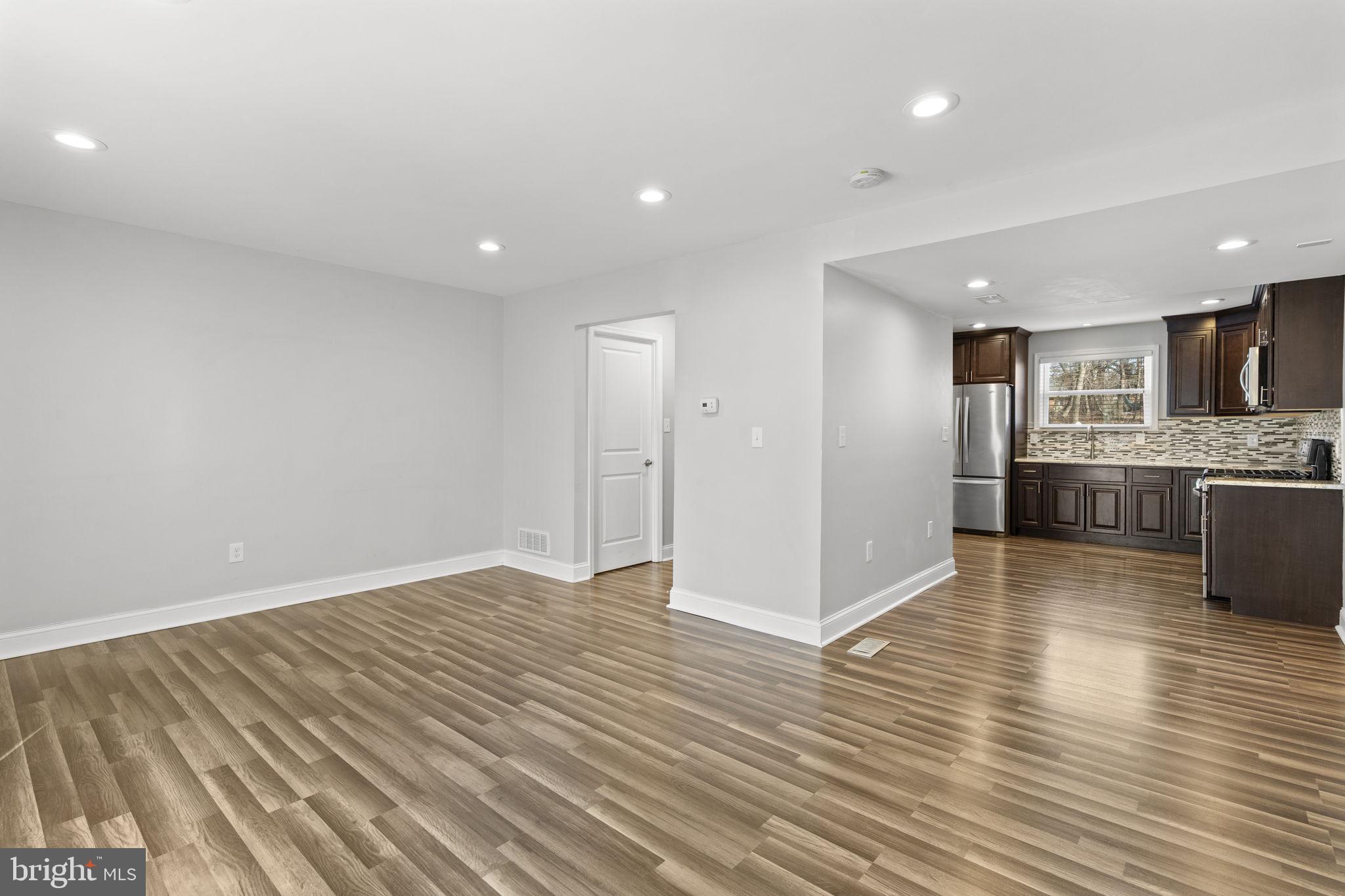 DONCASTER VILLAGE - Residential