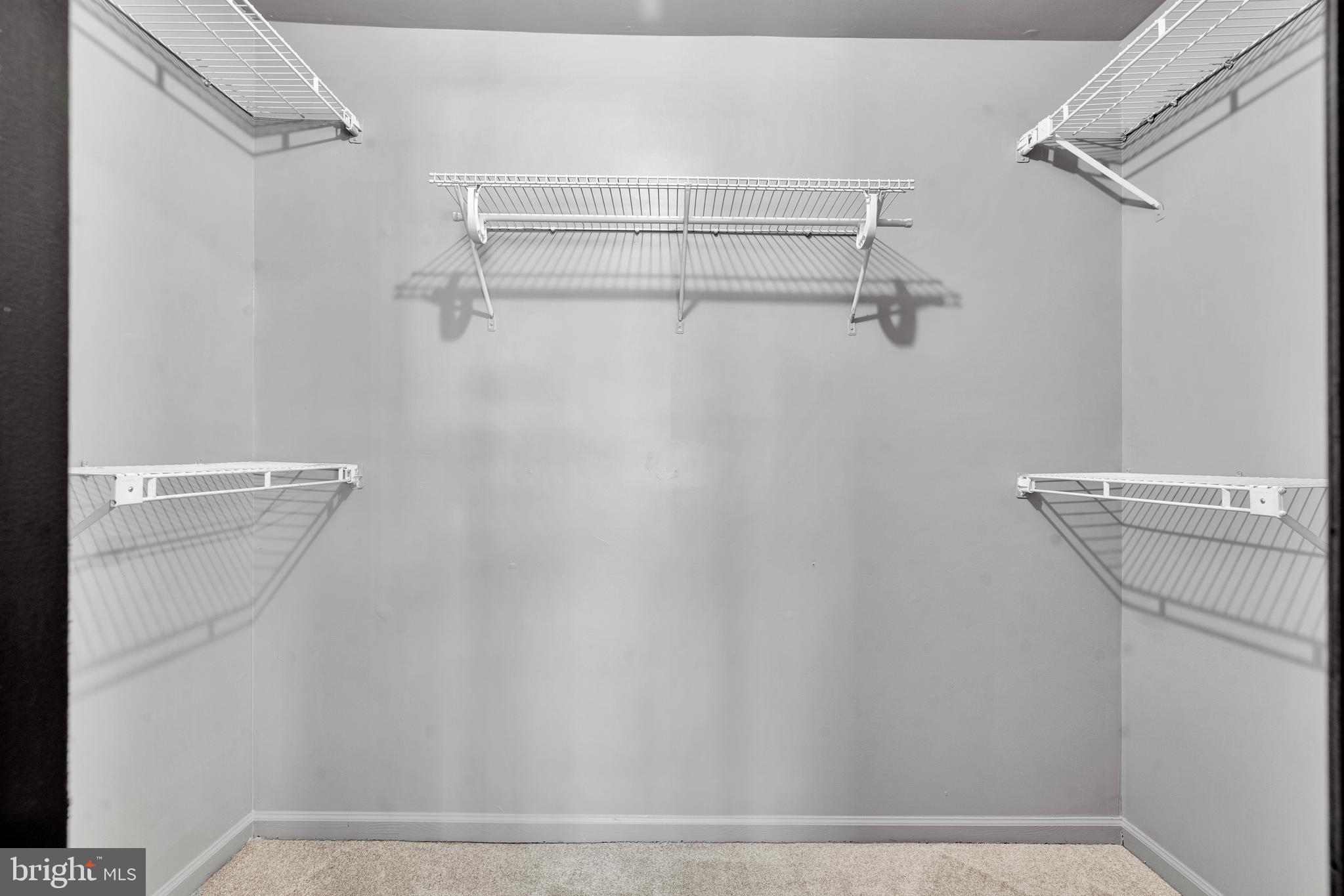 SILVER SPRING CNTRY CLUB - Residential