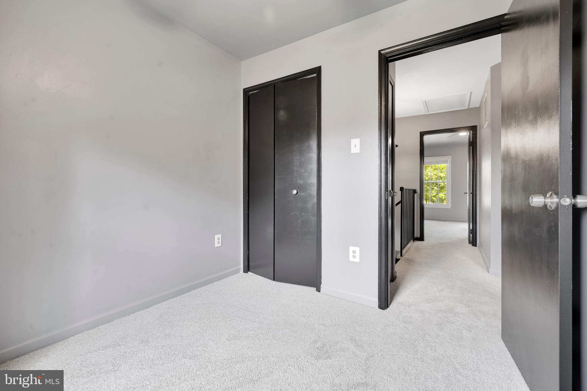 SILVER SPRING CNTRY CLUB - Residential