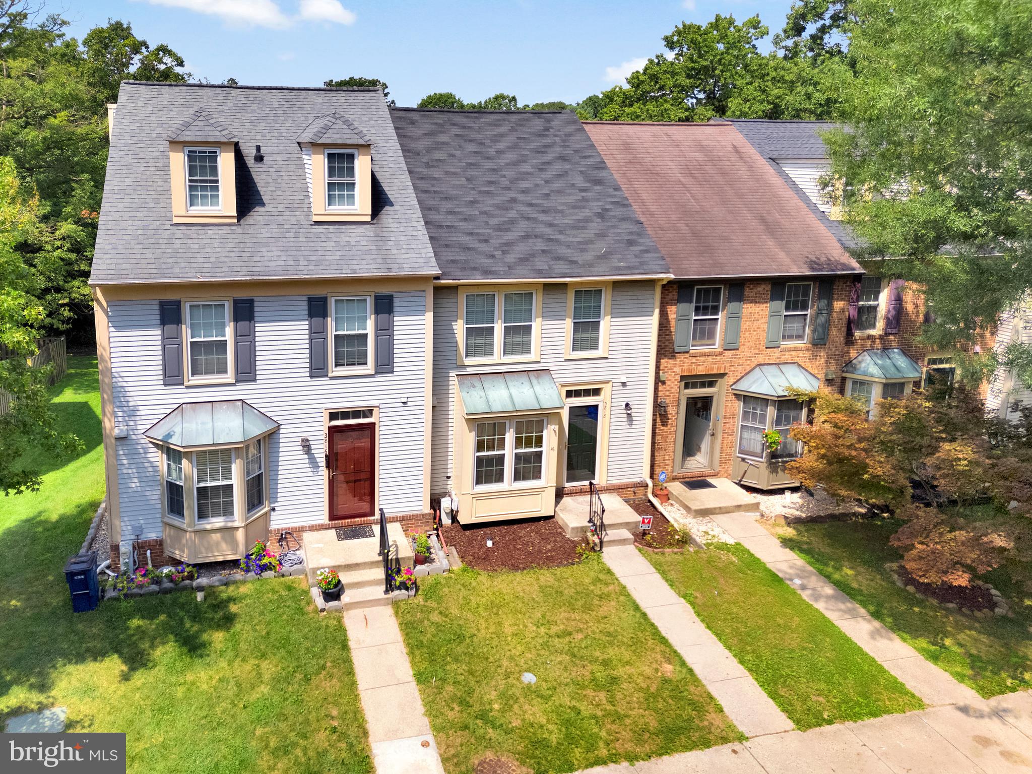 3818 ANGELTON COURT