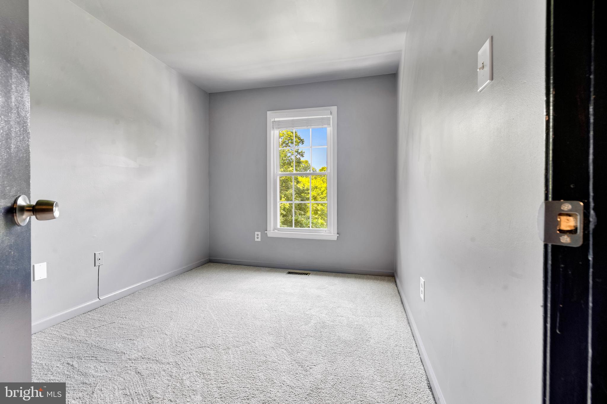 SILVER SPRING CNTRY CLUB - Residential