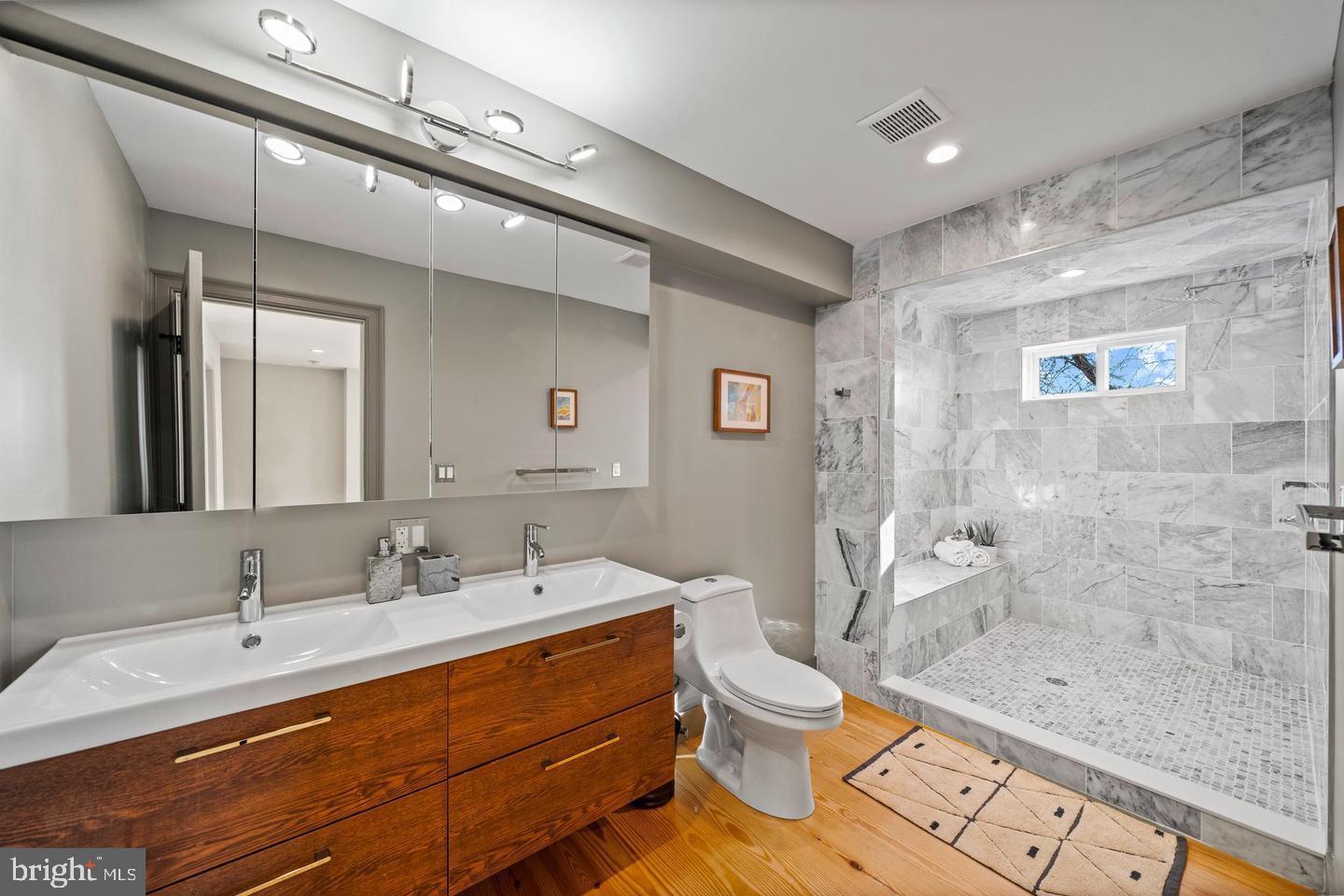 MANAYUNK - Residential