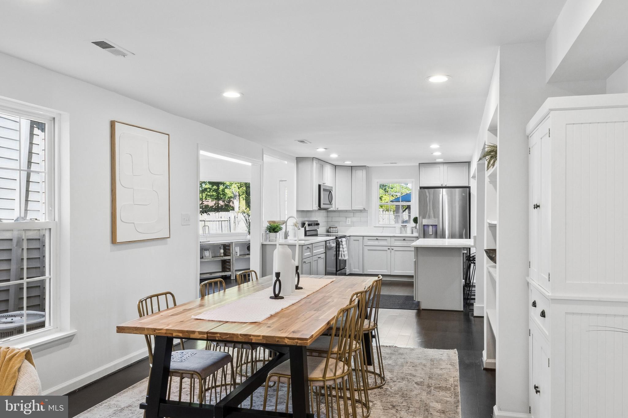 WINDBROOK - Residential