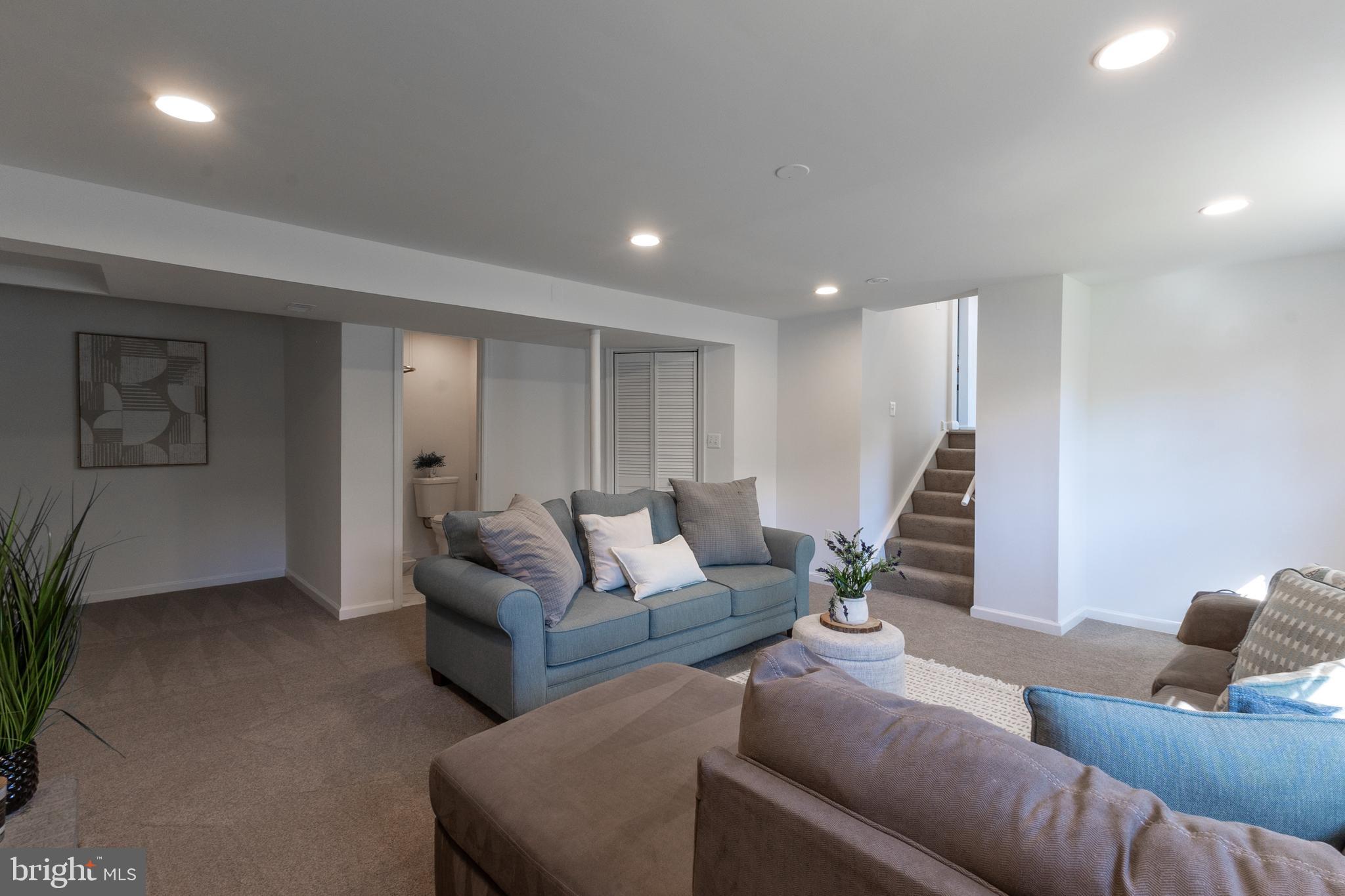 WINDBROOK - Residential