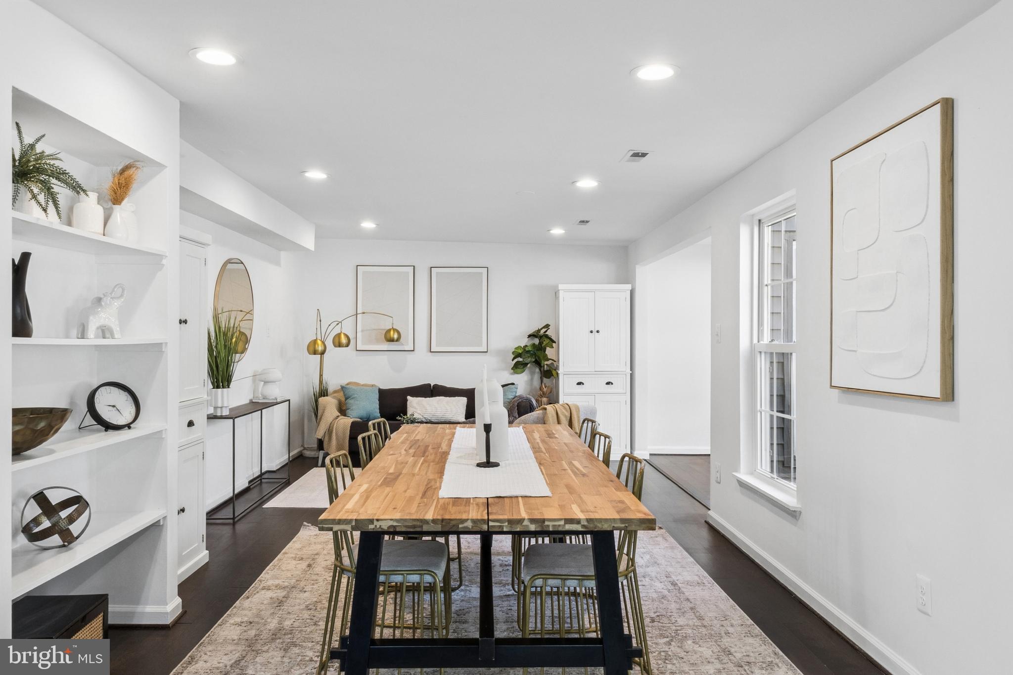 WINDBROOK - Residential