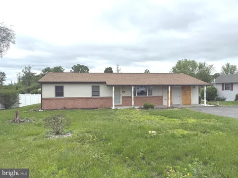 MLS: PADA2043916