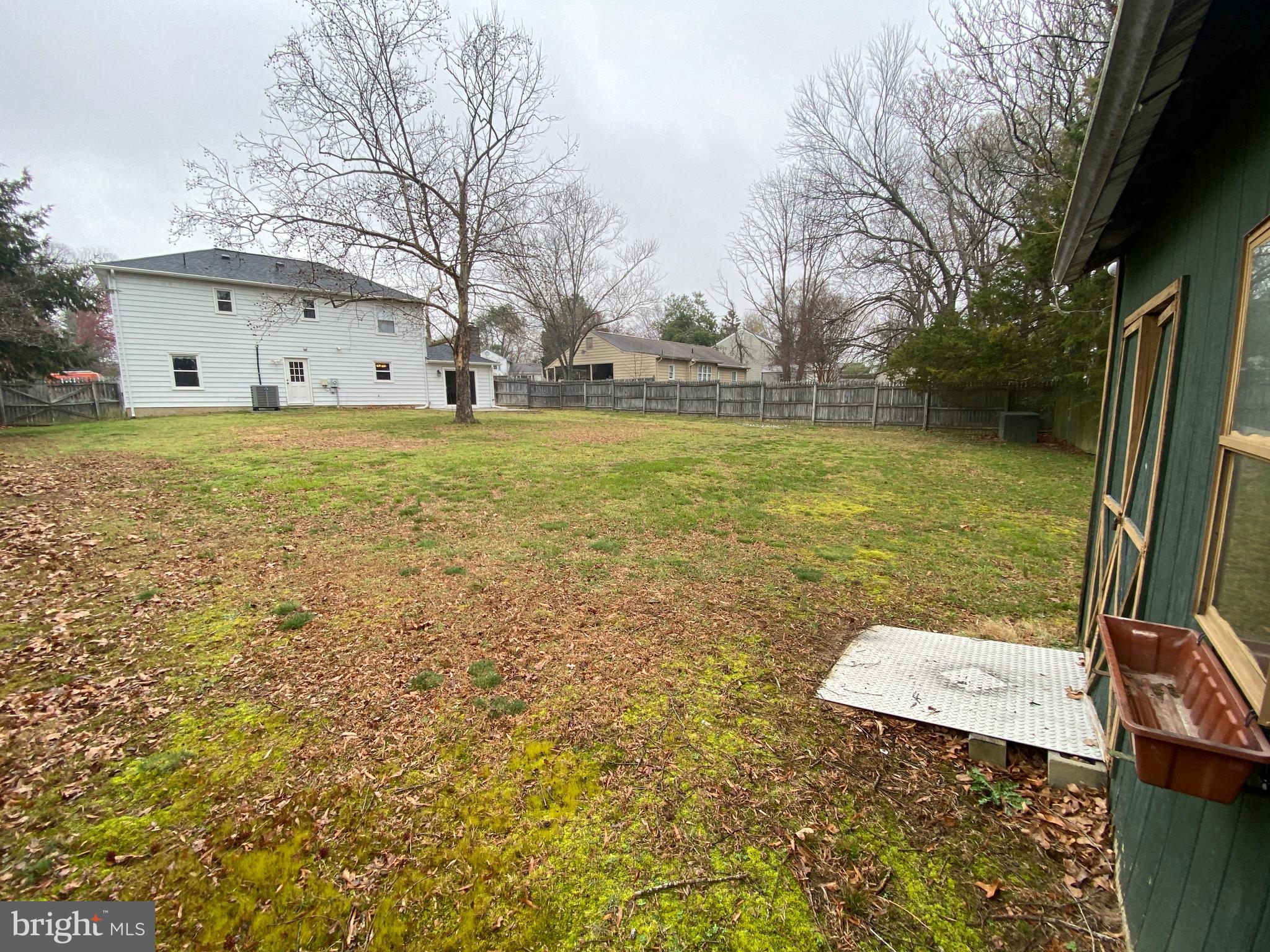 CHANCELLOR GARDENS - Residential Lease