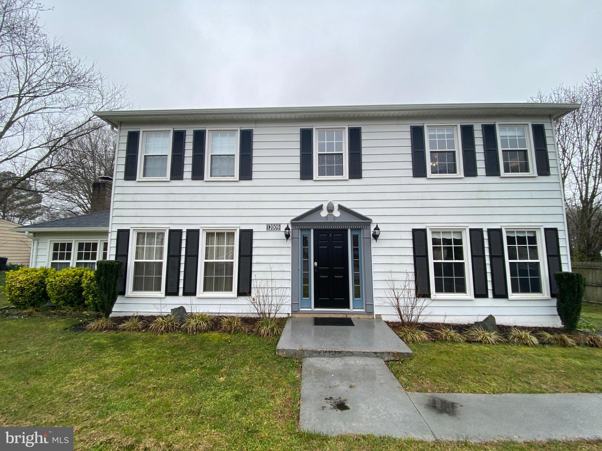 CHANCELLOR GARDENS - Residential Lease