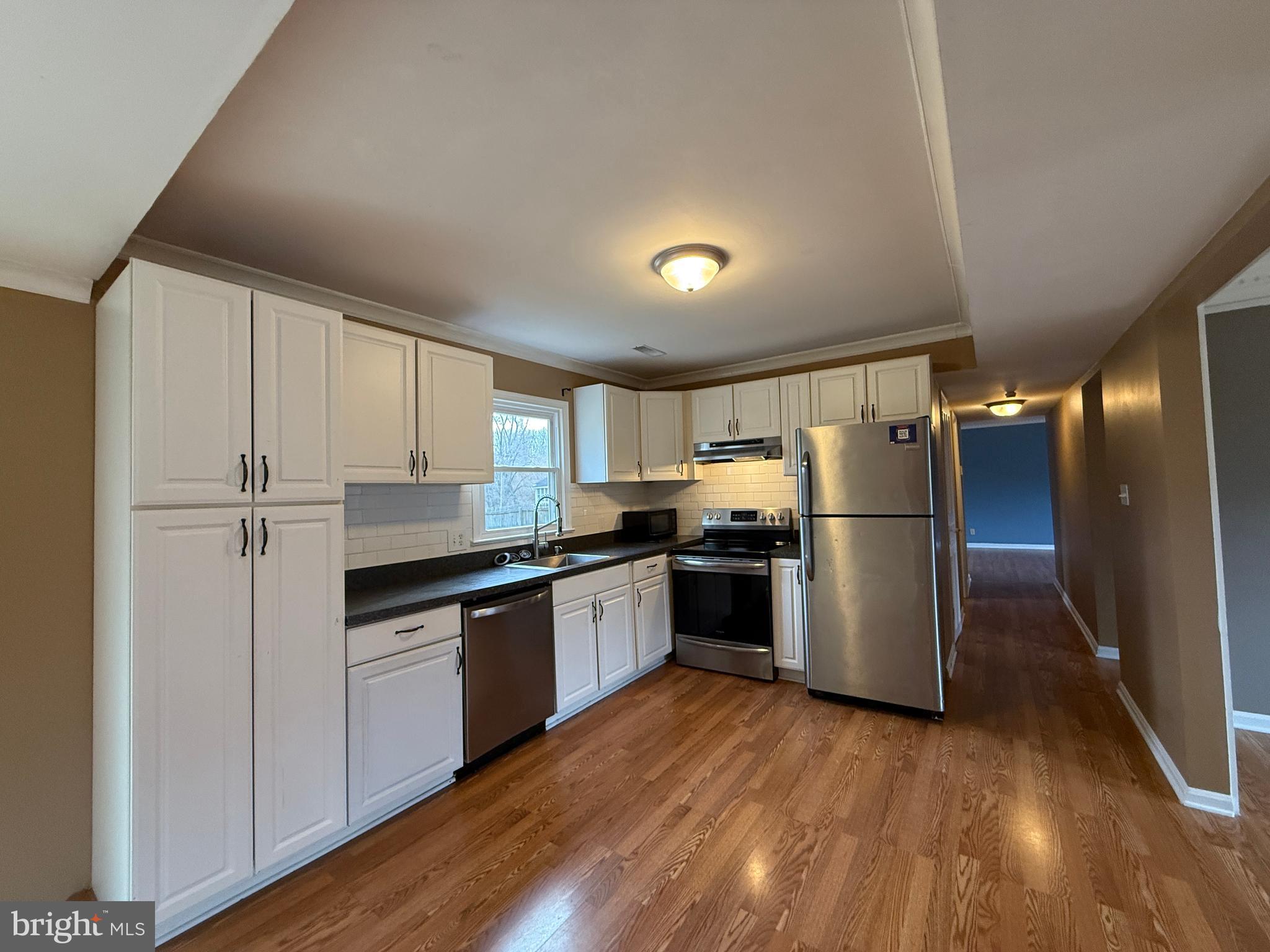 CHANCELLOR GARDENS - Residential Lease